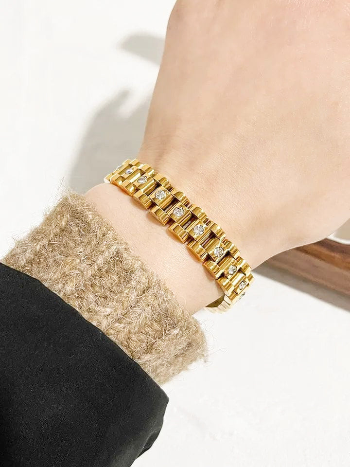 Link Bracelet with Embedded Crystals