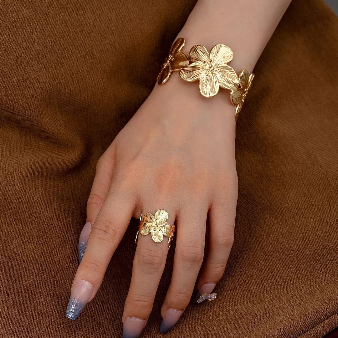 Golden Bloom Cuff Set