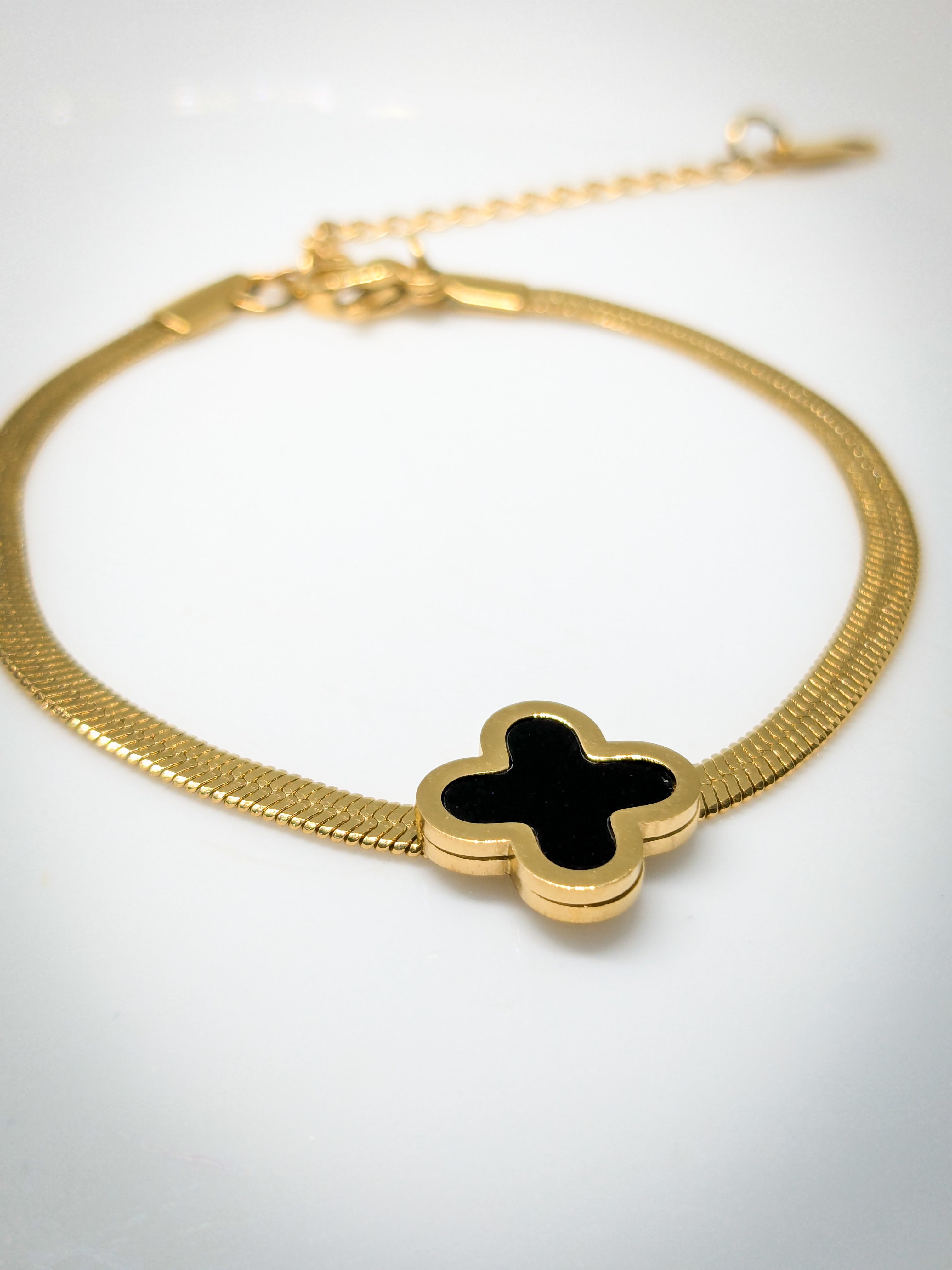 Black Clover Elegance Bracelet