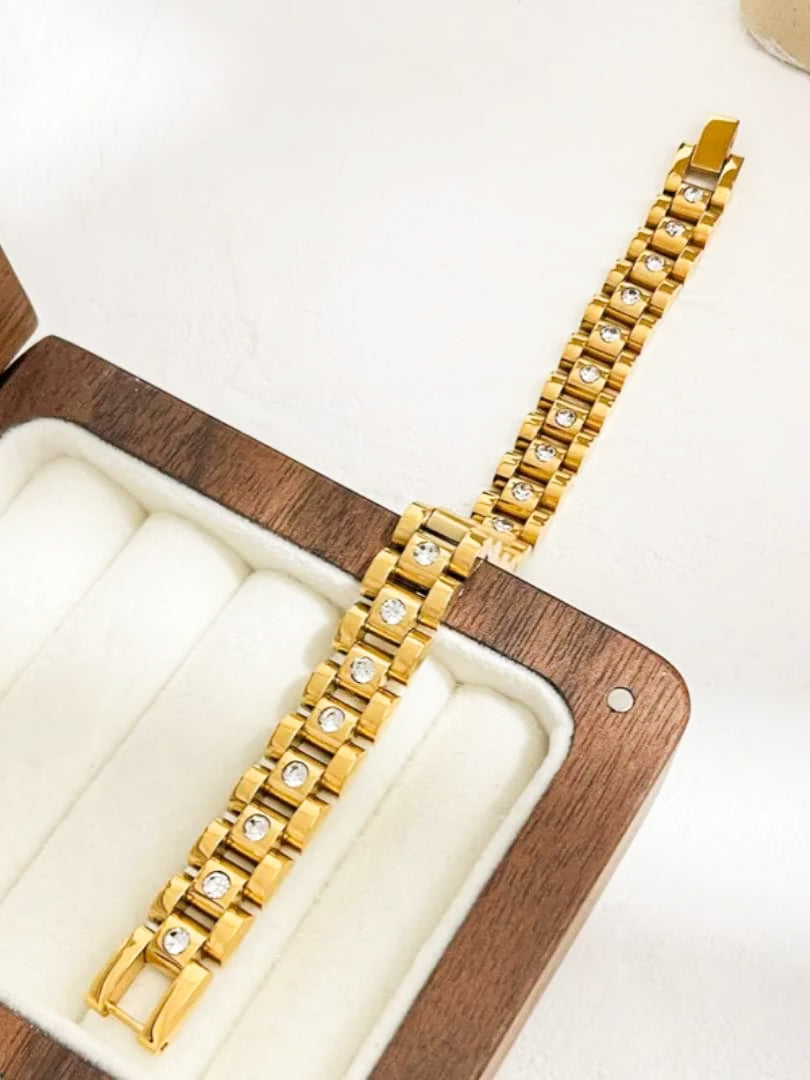 Link Bracelet with Embedded Crystals