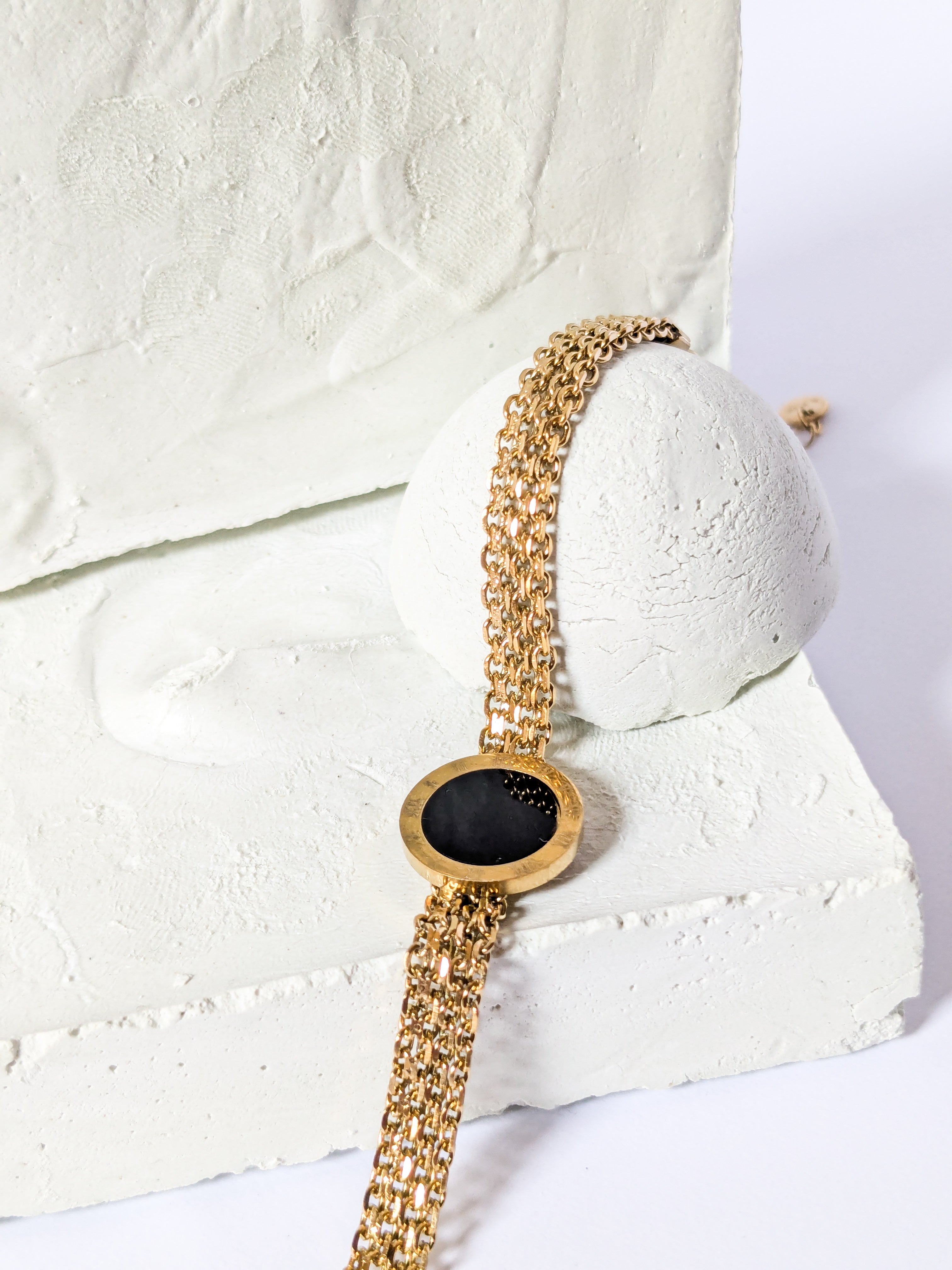 Noir Luxe Chain Bracelet