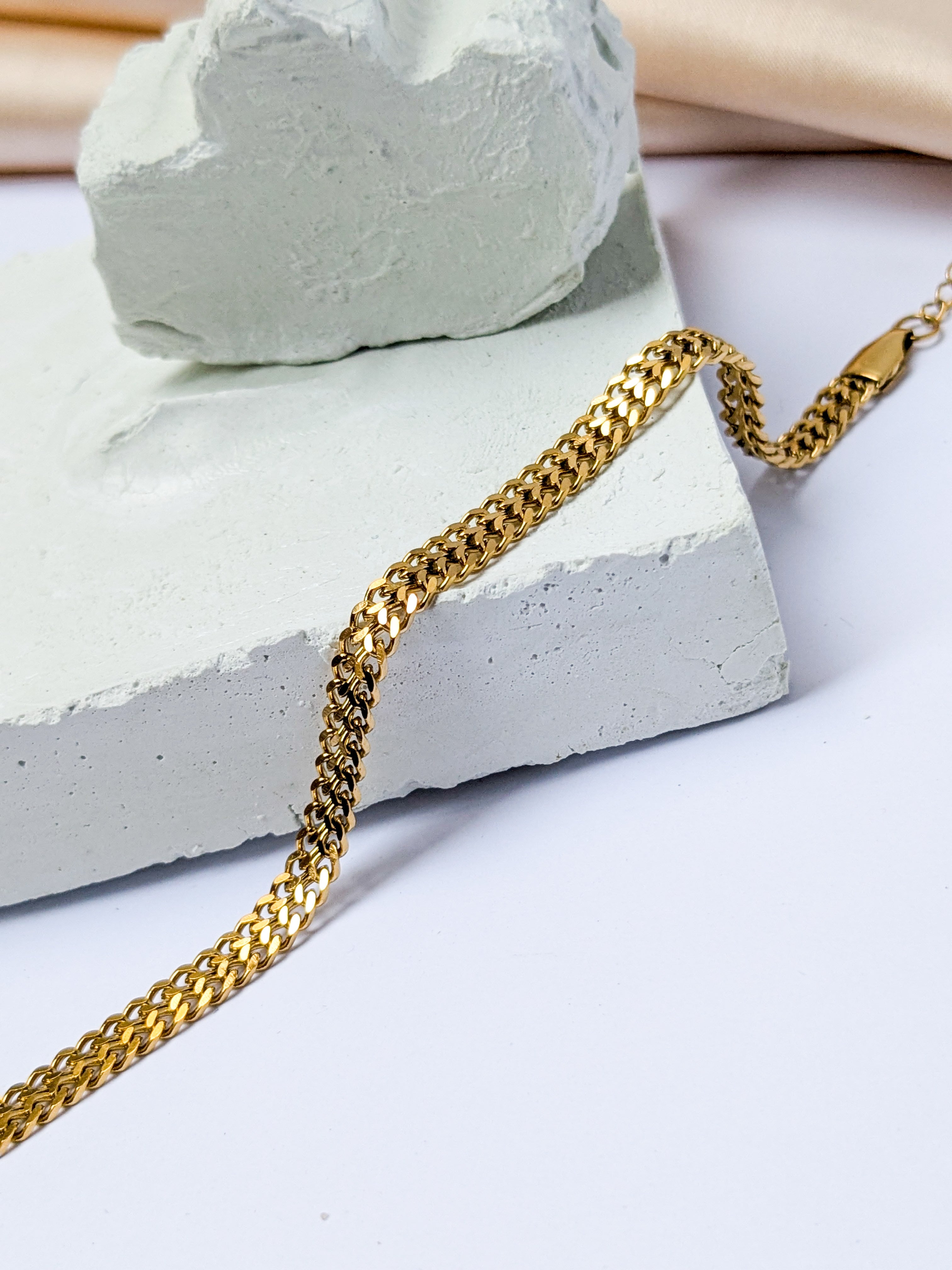 Gold Double chain bracelet