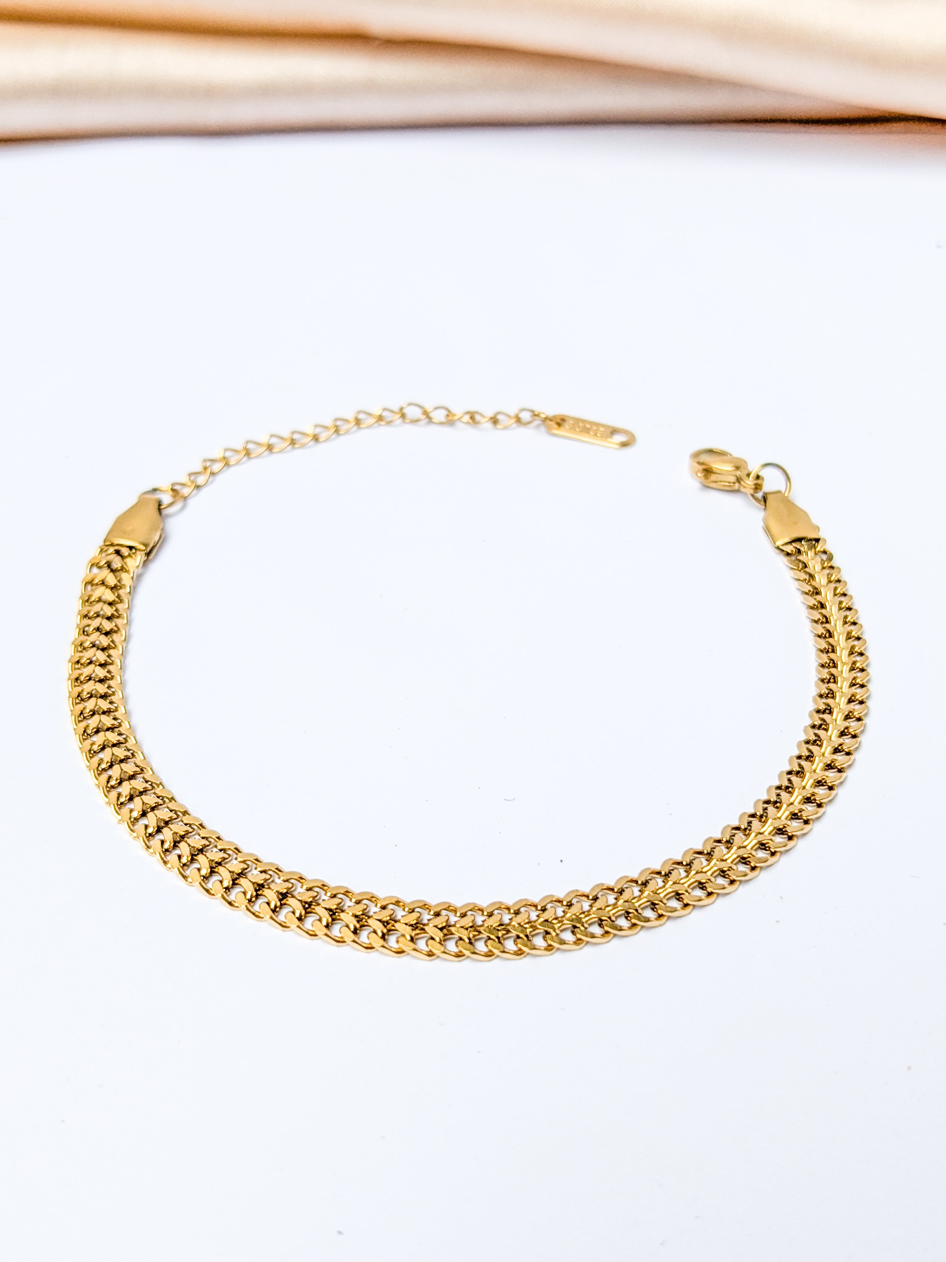 Gold Double chain bracelet