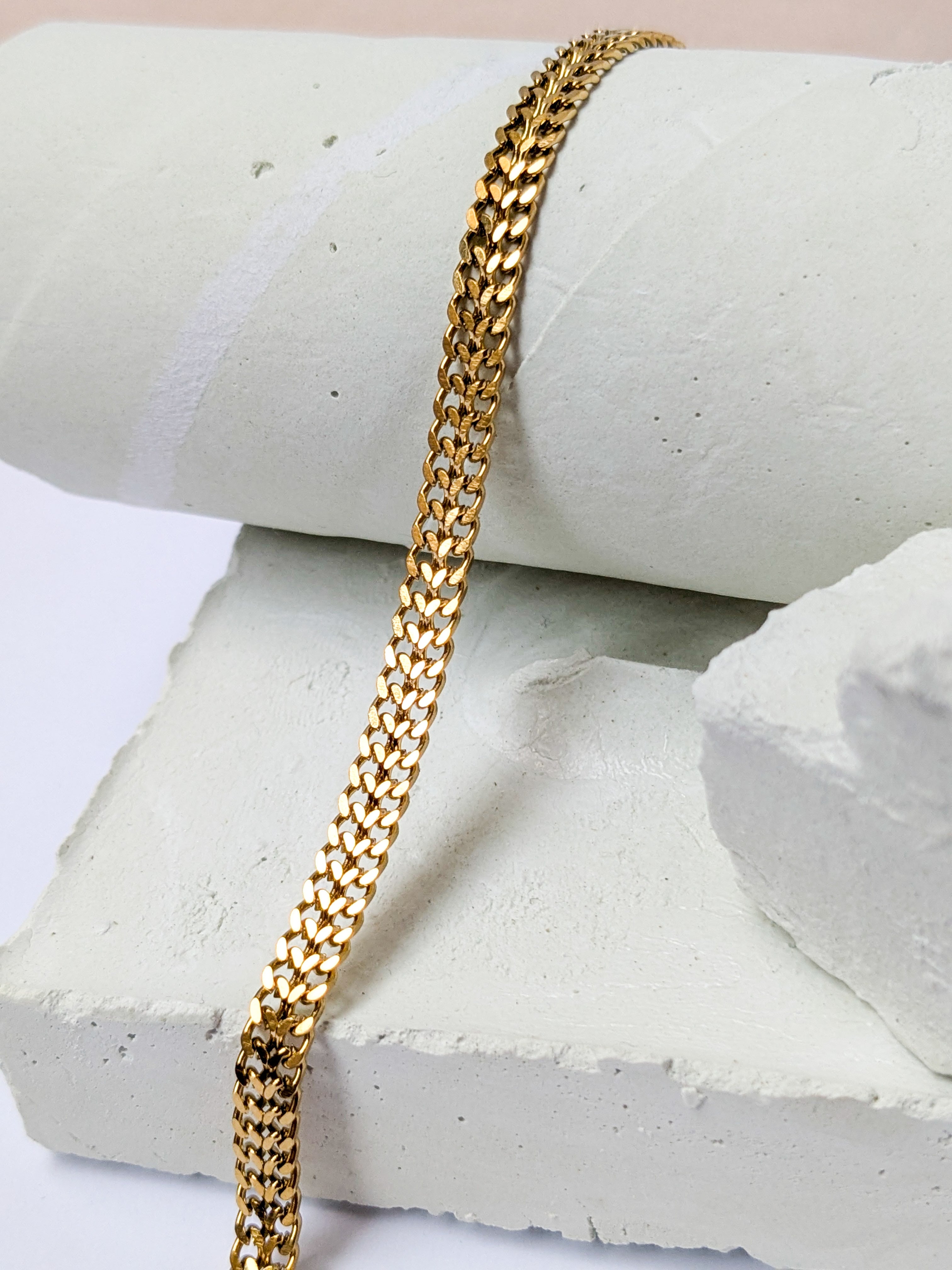 Gold Double chain bracelet