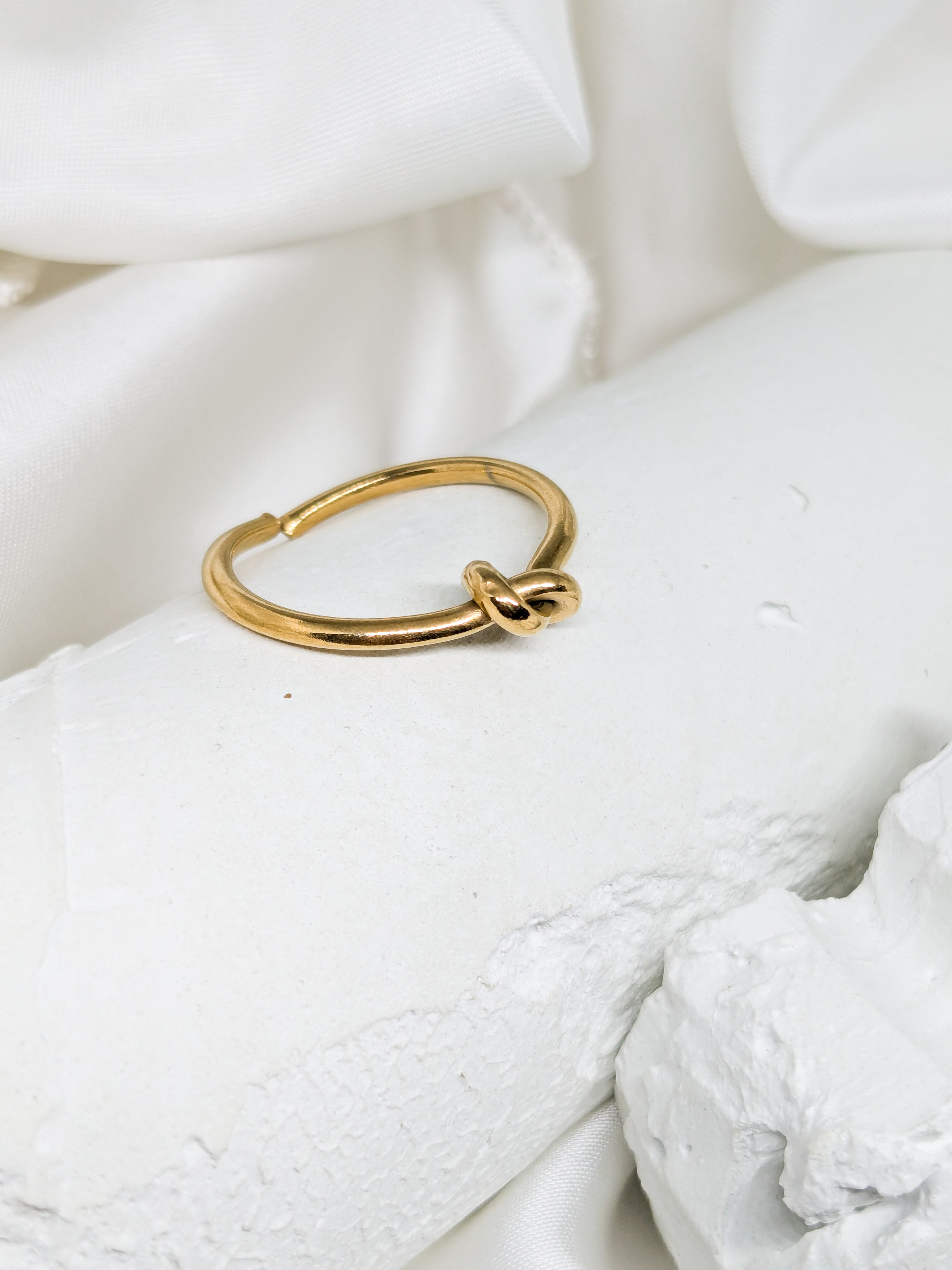 Eternal Knot Ring