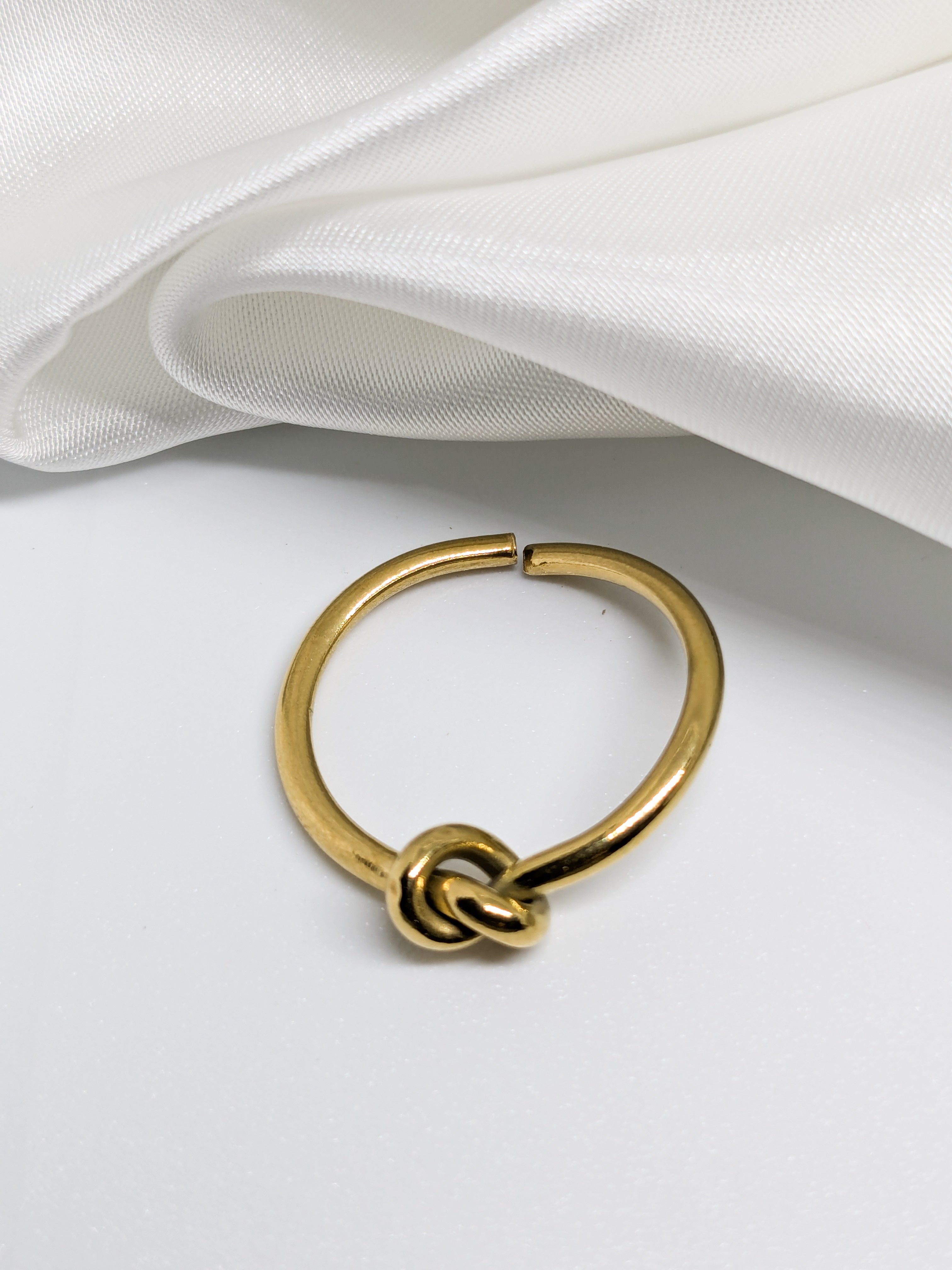 Eternal Knot Ring