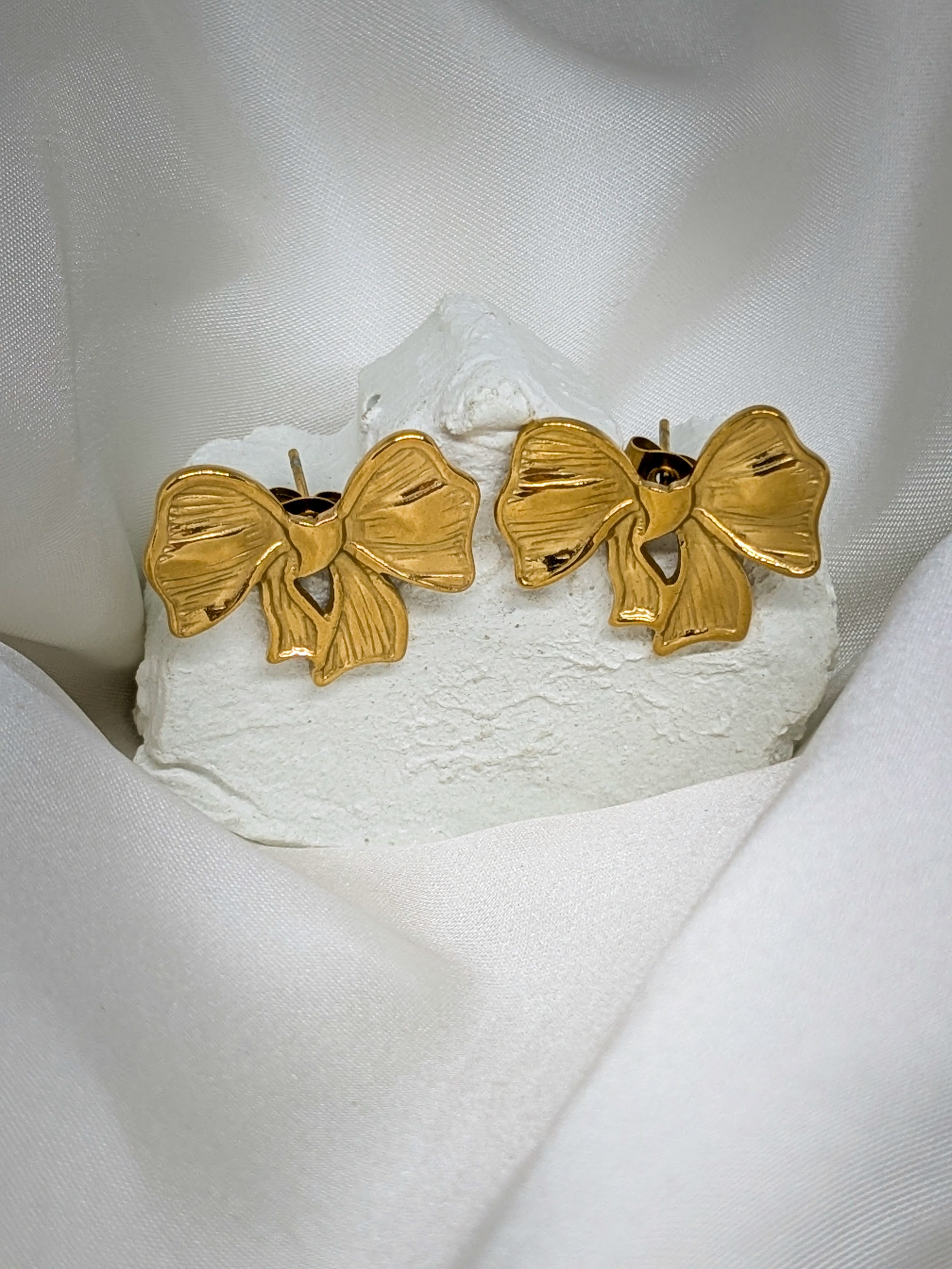 Textured Gold Bow Earrings