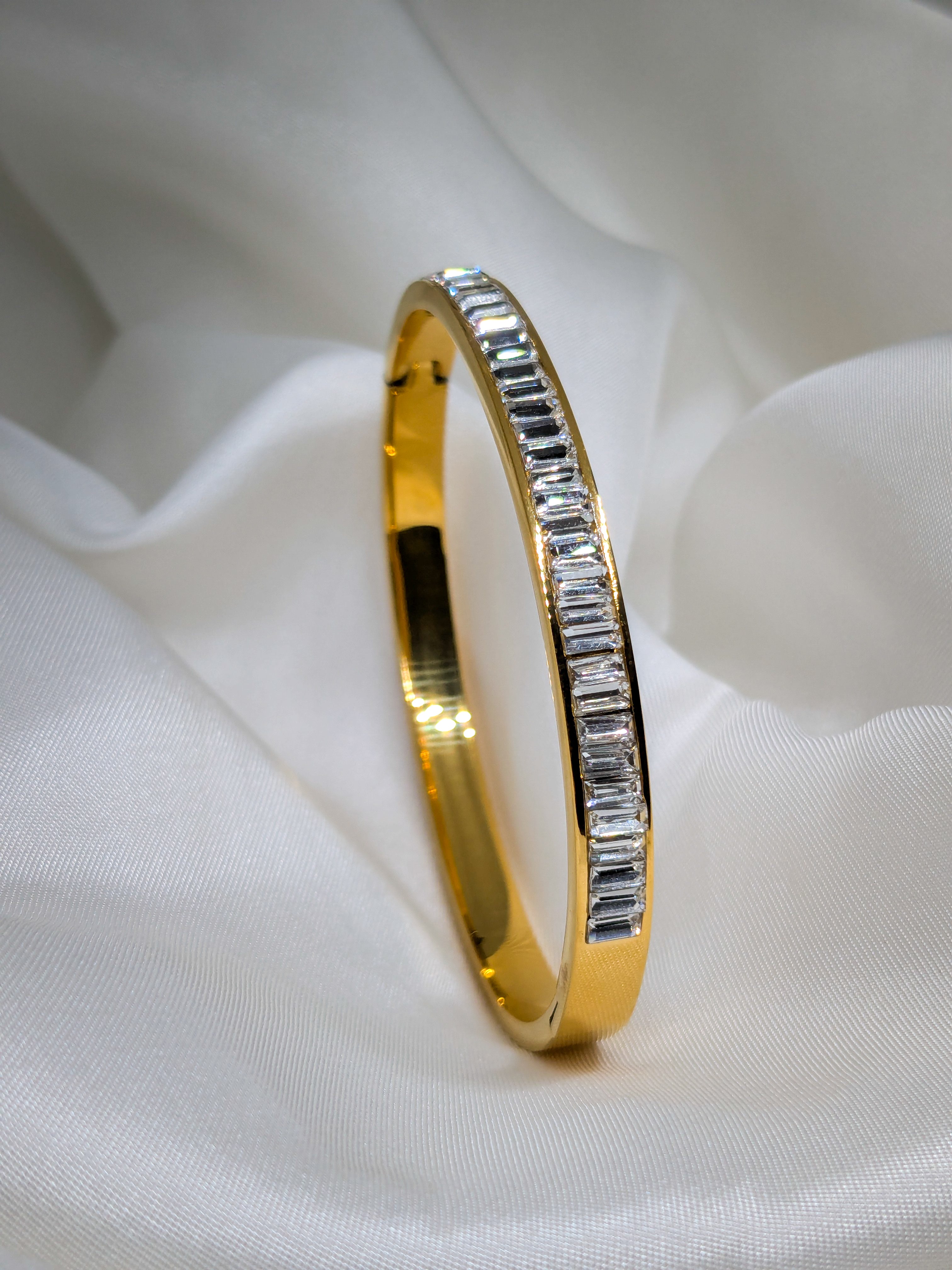 Radiant Elegance Bangle
