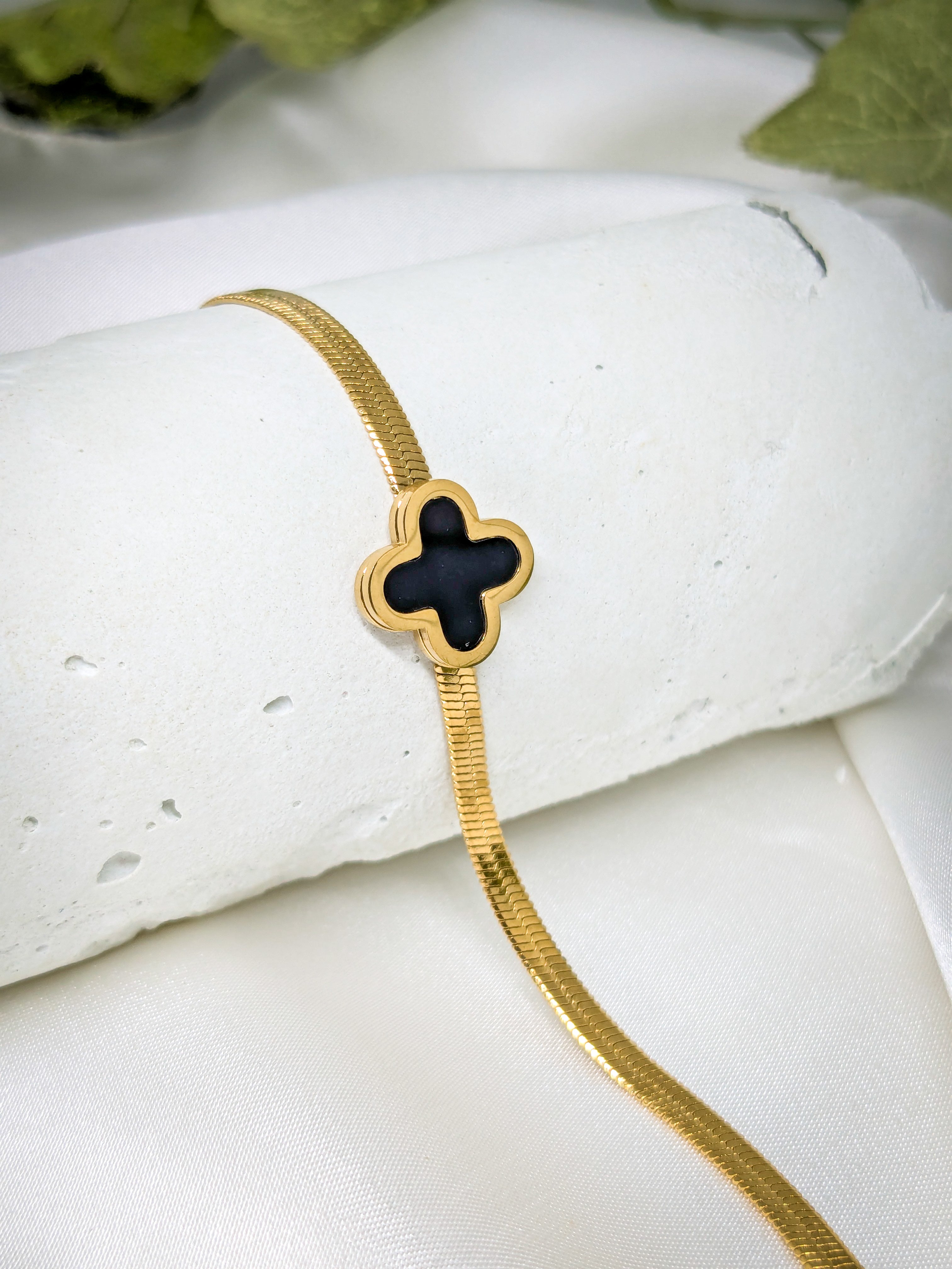 Black Clover Elegance Bracelet