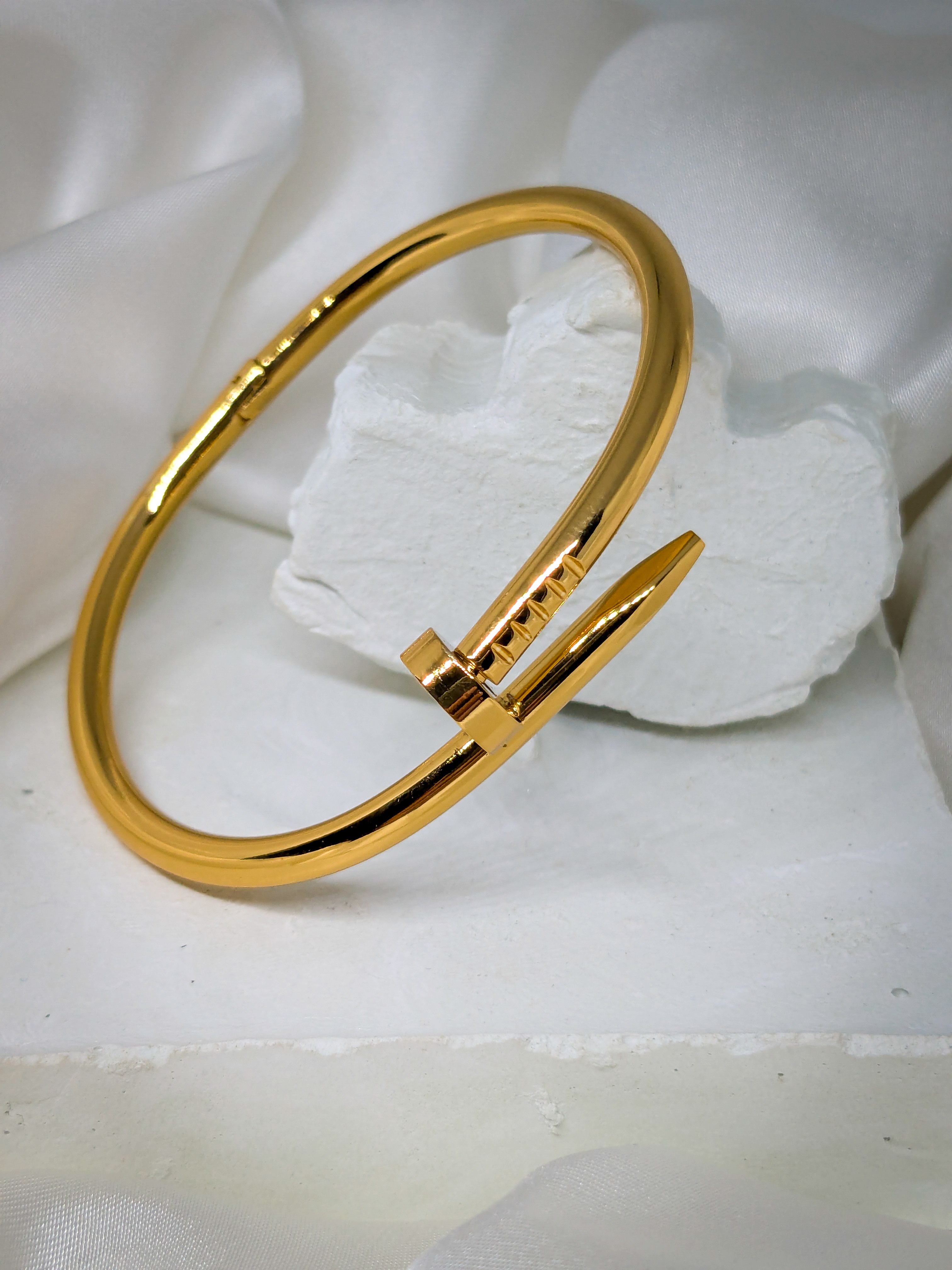 Juste un Clou bracelet