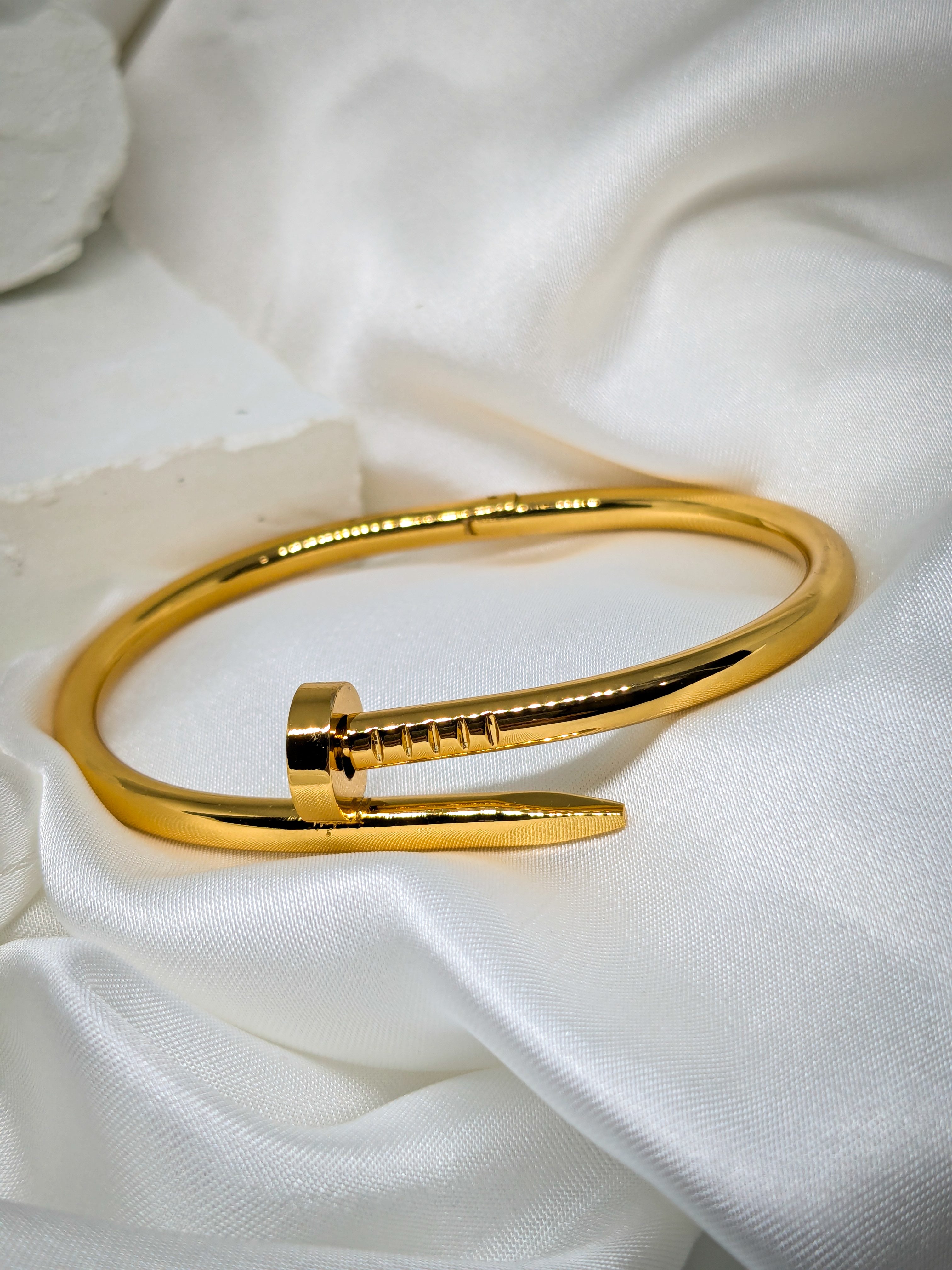 Juste un Clou bracelet