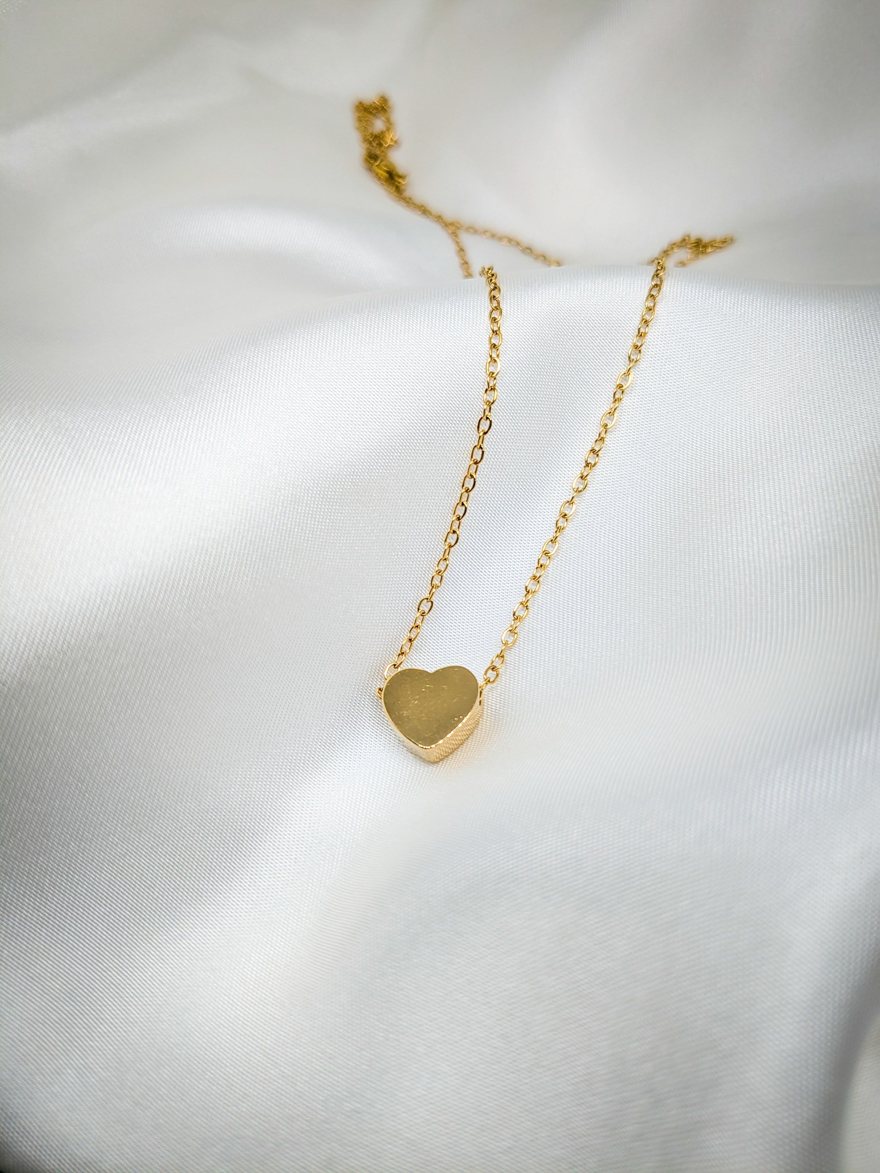 Gold Heart Pendant Necklace