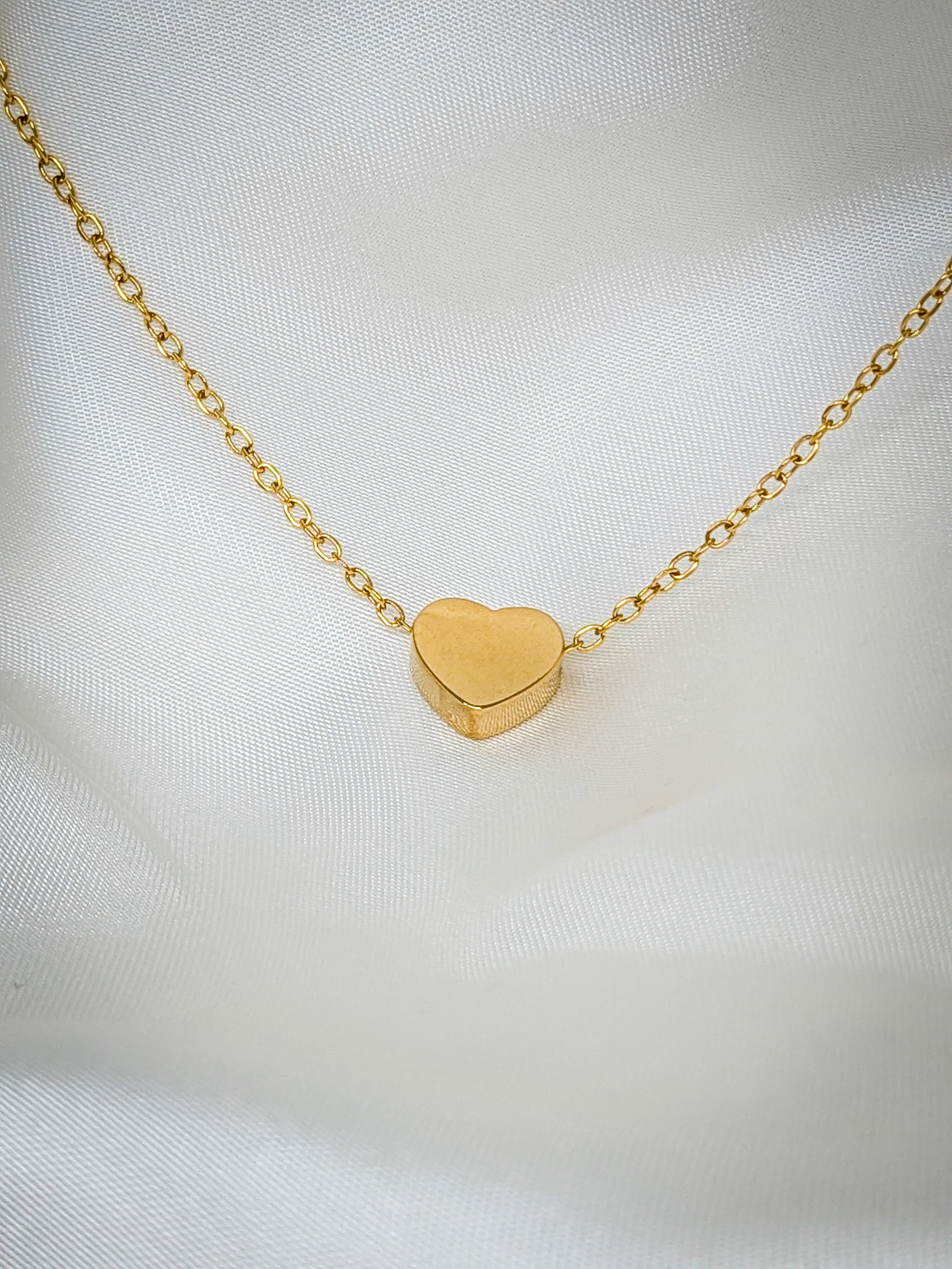 Gold Heart Pendant Necklace