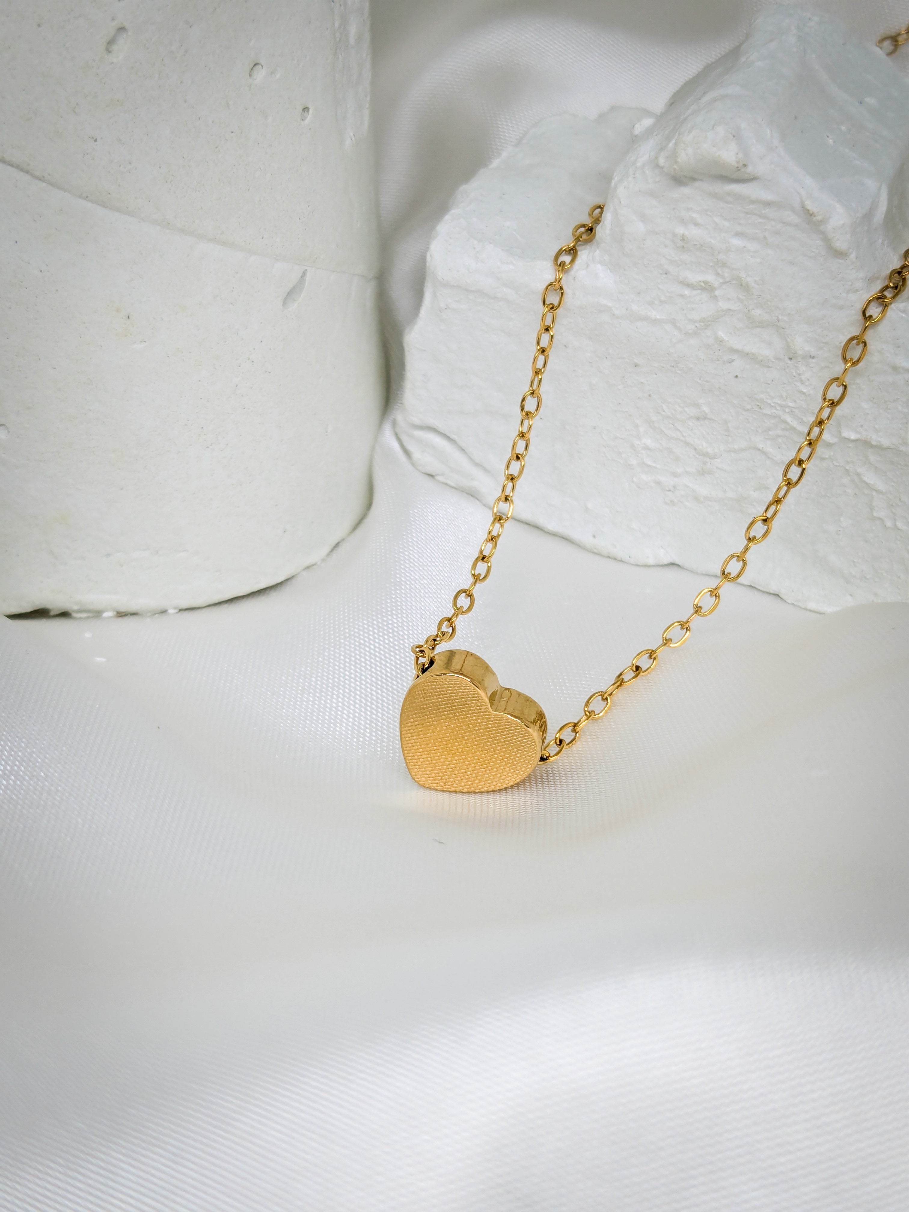 Gold Heart Pendant Necklace