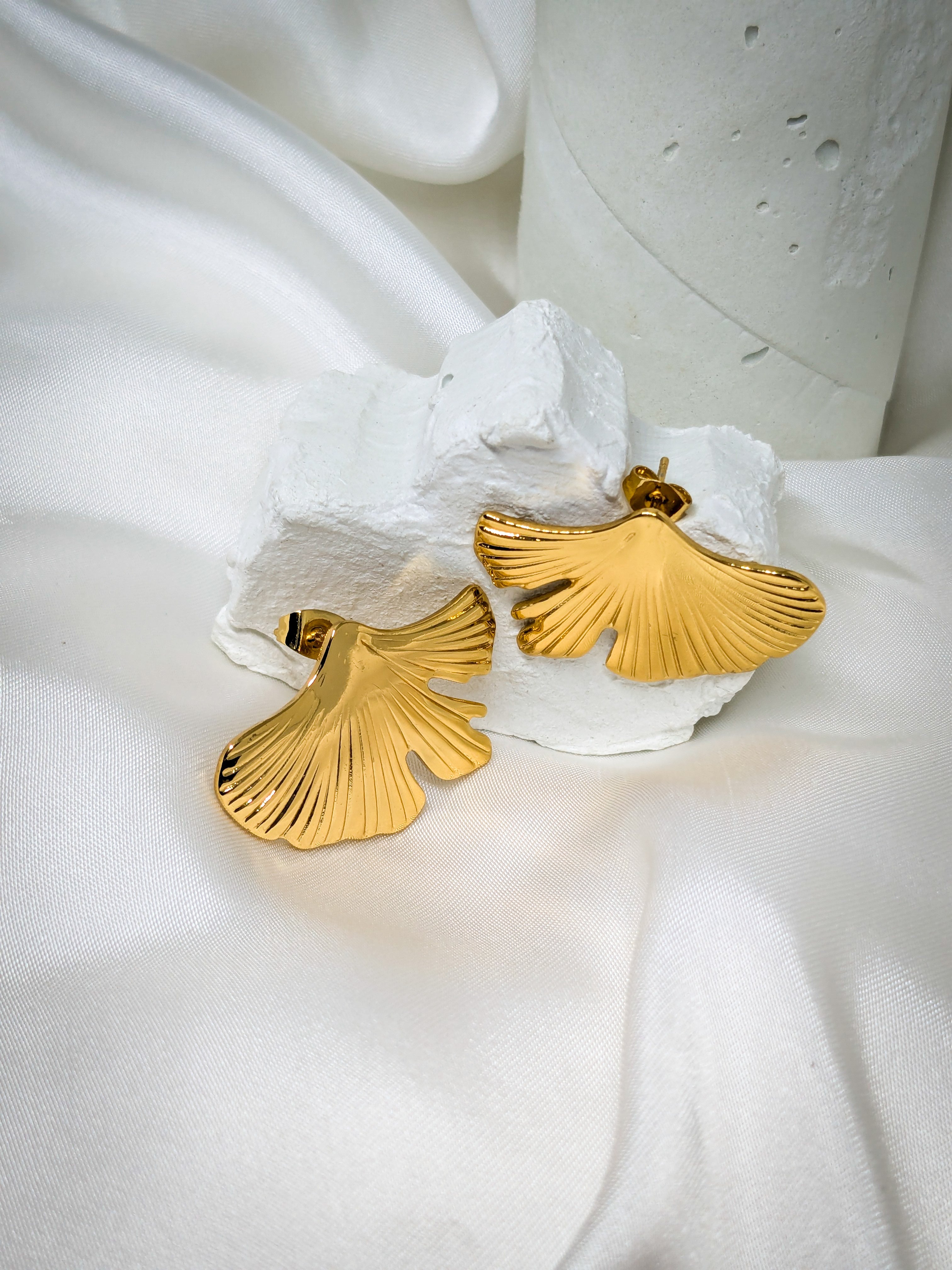 Ginkgo Leaf Gold Earrings