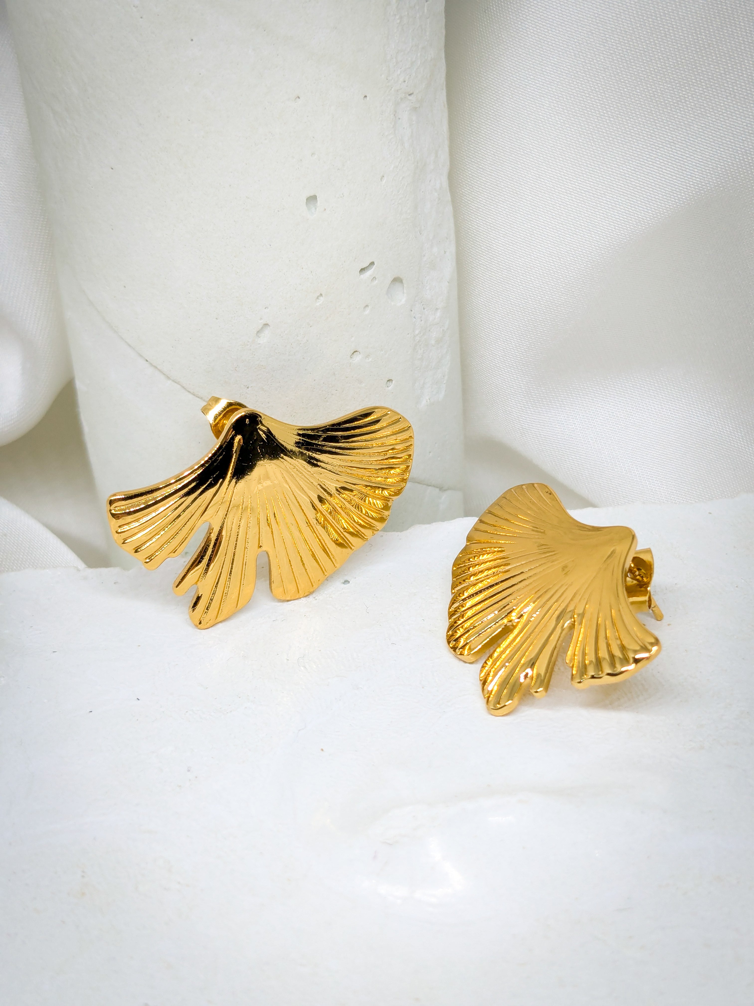 Ginkgo Leaf Gold Earrings