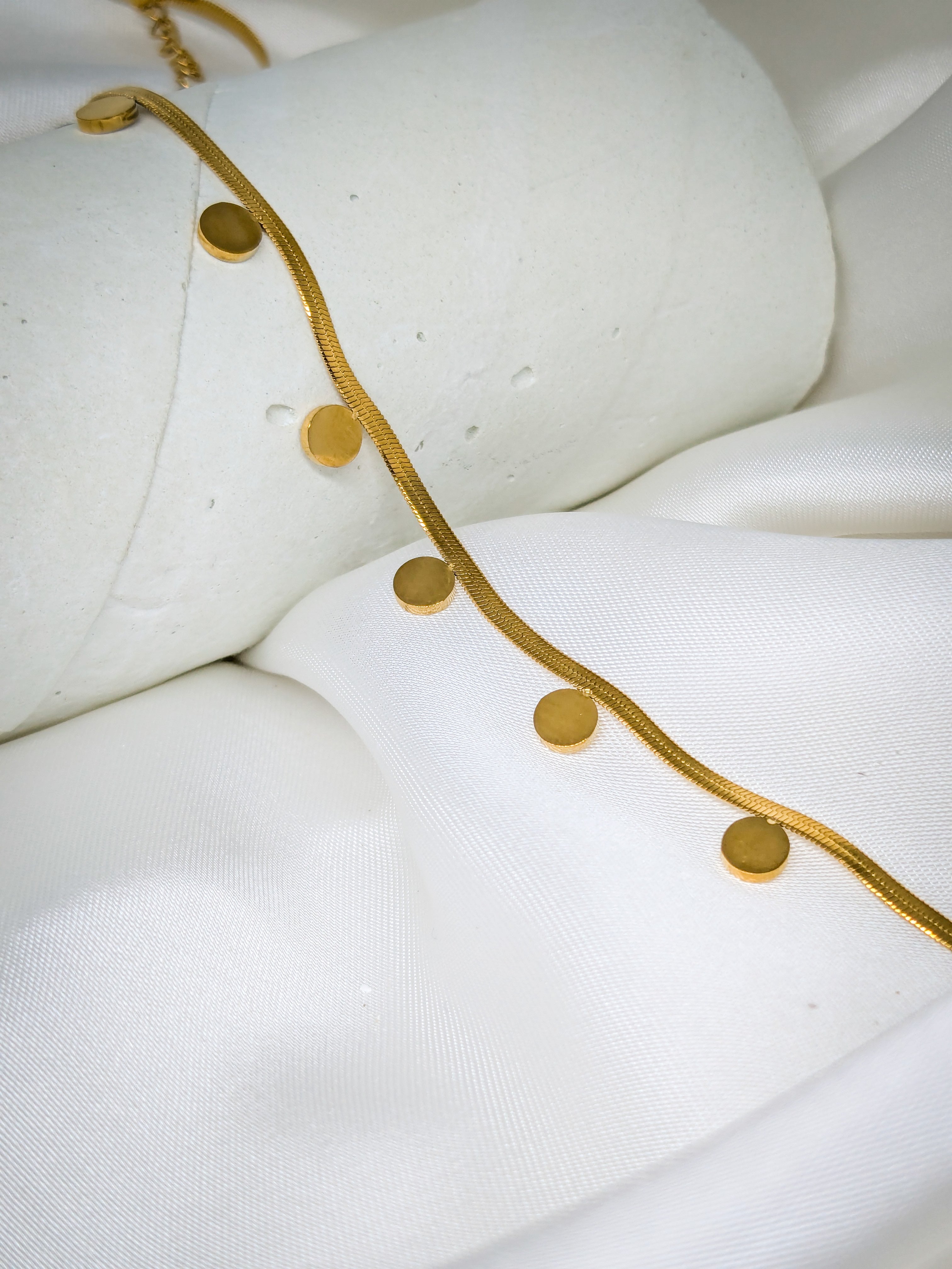 Golden Dotted Charm Anklet